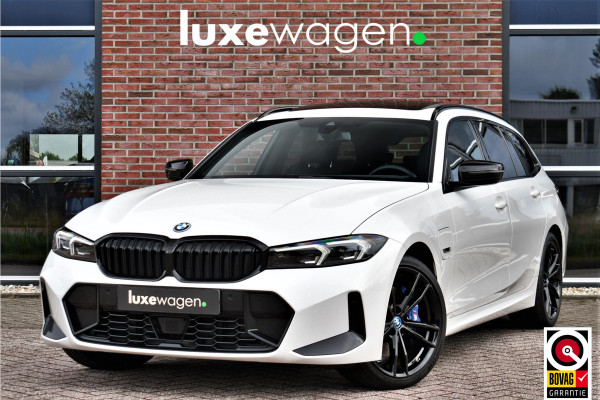 BMW 3 Serie Touring 320e xDrive M-Sport Pro Pano ACC Trekh El-zetels H/K 19inch