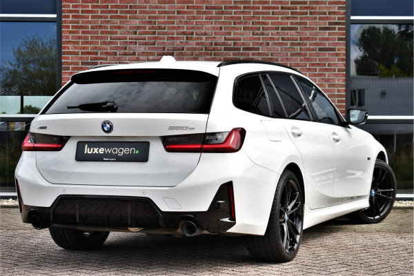 BMW 3 Serie Touring 320e xDrive M-Sport Pro Pano ACC Trekh El-zetels H/K 19inch