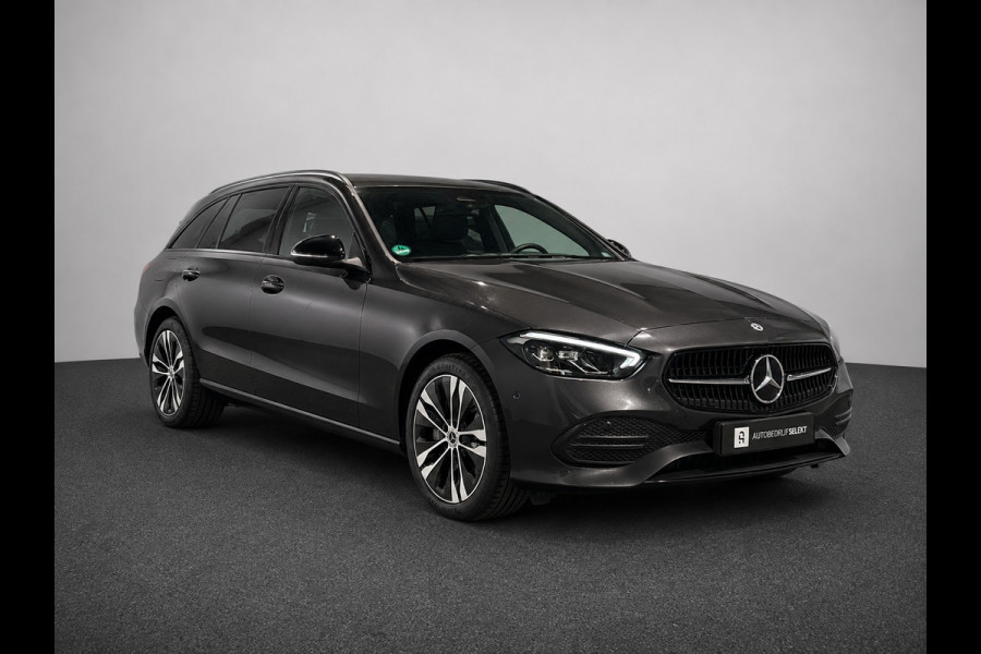 Mercedes-Benz C-Klasse Estate 300 e Night | Camera | Carplay | Widescreen | Distronic+ | Sfeerverlichting | Dealer onderhouden