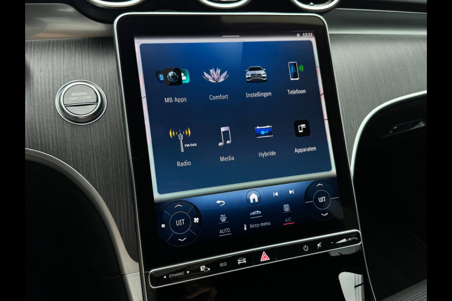 Mercedes-Benz C-Klasse Estate 300 e Night | Camera | Carplay | Widescreen | Distronic+ | Sfeerverlichting | Dealer onderhouden