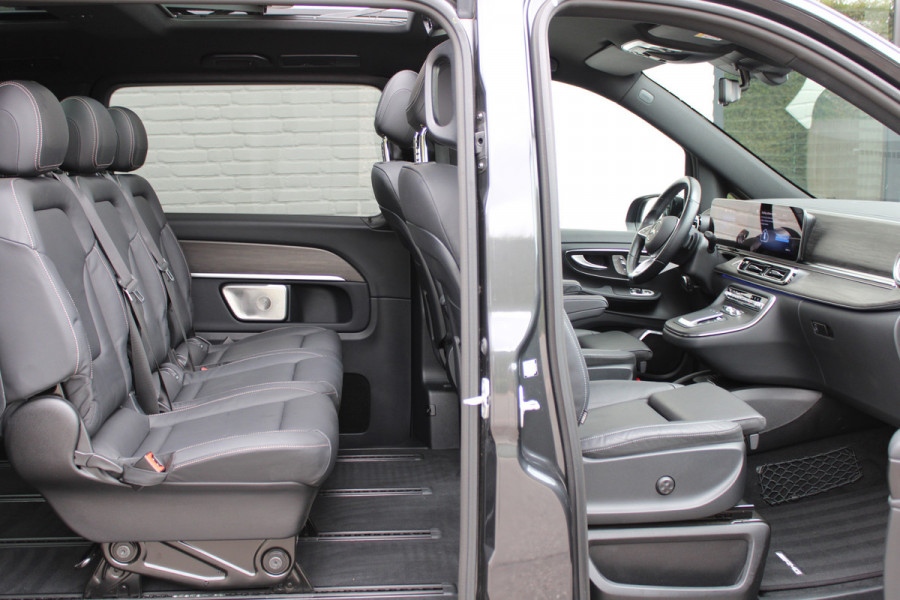 Mercedes-Benz V-Klasse 300d / AMG / DC / 4-Matic / Luchtvering / Pano / 360 Cam / Burmester / Vol Opties / NIEUWSTAAT.