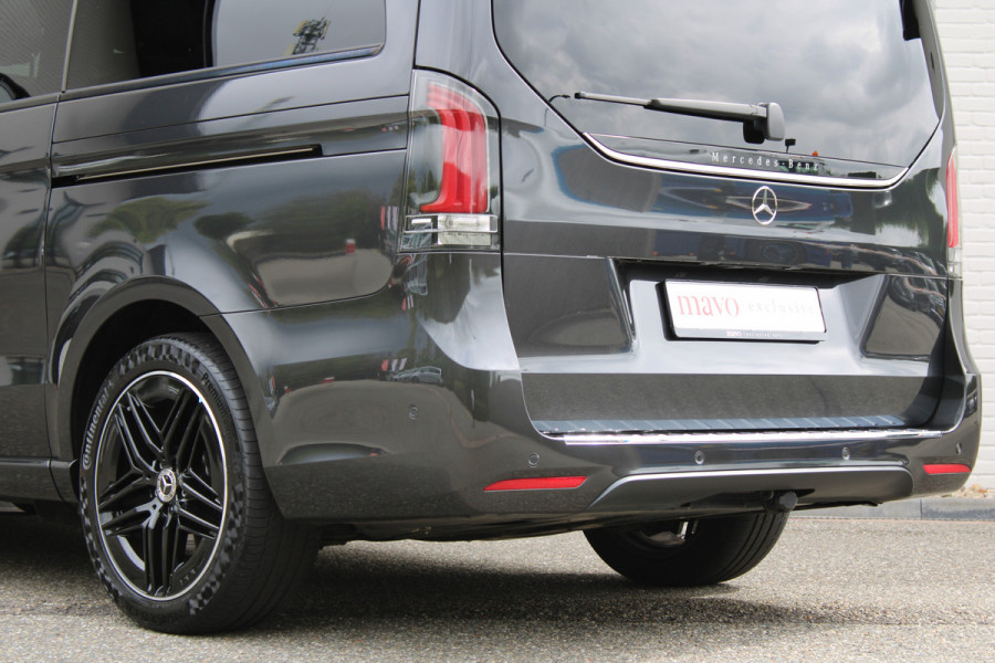 Mercedes-Benz V-Klasse 300d / AMG / DC / 4-Matic / Luchtvering / Pano / 360 Cam / Burmester / Vol Opties / NIEUWSTAAT.
