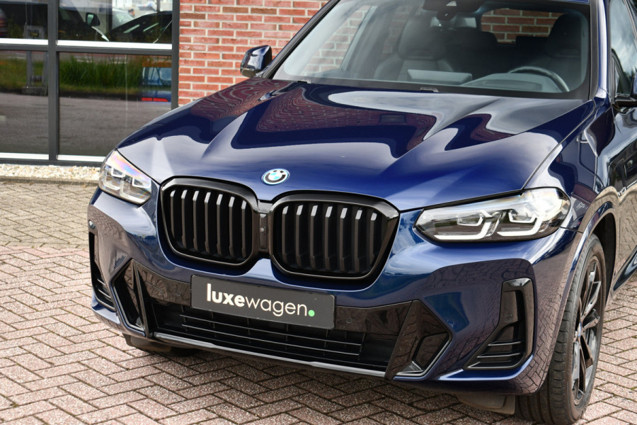 BMW X3 xDrive30e M-Sport M-zetels Pano HUD 360-cam Adp-demping 20inch