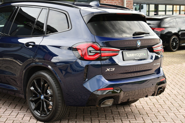 BMW X3 xDrive30e M-Sport M-zetels Pano HUD 360-cam Adp-demping 20inch