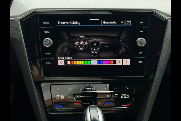 Volkswagen Passat Variant 1.4 TSI PHEV GTE | Camera | Sfeer | Carplay | Halfleder | Massage | Virtual | 1e eig.