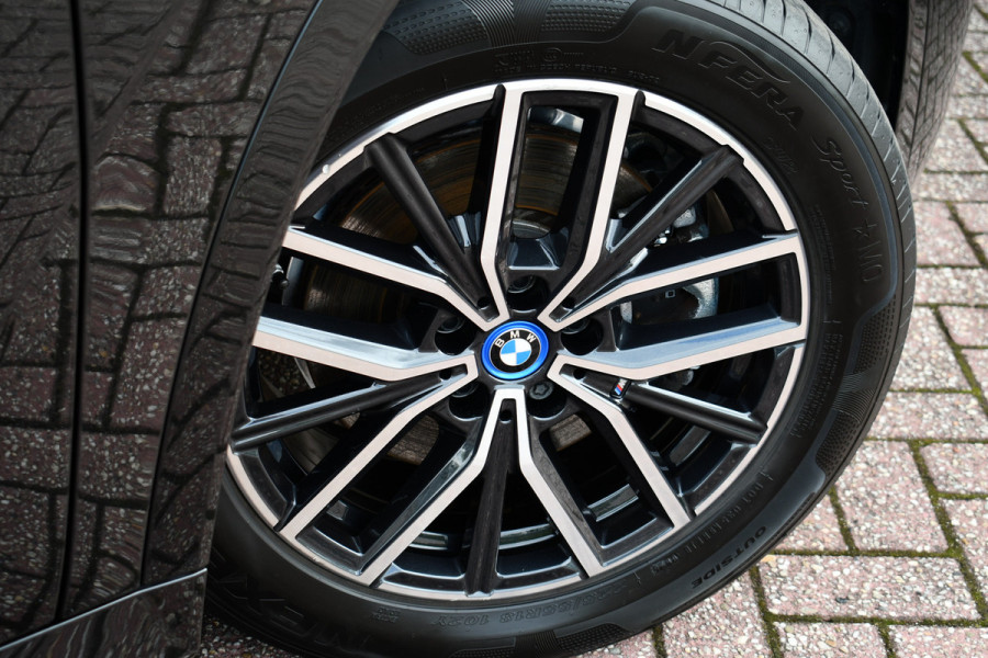 BMW X1 xDrive25e M-Sport Premium ACC-voorbereiding 18inch Camera AC-Snelladen