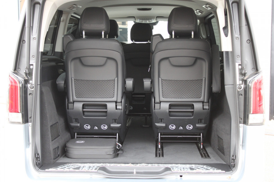 Mercedes-Benz Eqv 300 L3 / Extra Lang / 7-Persoons / 2x Elec Schuifdeur / Burmester / 360 Camera / Vol Opties / NIEUWSTAAT