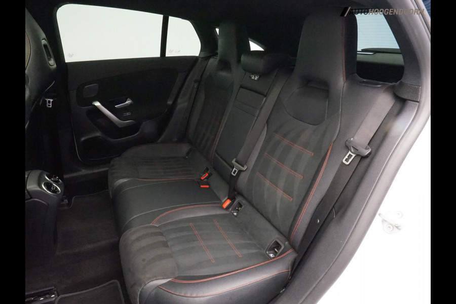 Mercedes-Benz CLA-Klasse Shooting Brake 250 e Business Solution AMG Limited (PANORAMA-SCHUIFDAK,SFEERVERLICHTING,MEMORY-SEAT)