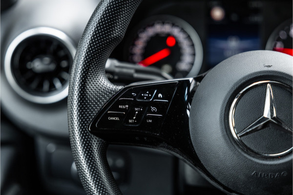 Mercedes-Benz Sprinter 317 1.9 CDI L2H2 | AMG | LED | CarPlay | Camera | Navigatie | Stoelverwarming | Cruise control | Dealer onderhouden | Lederen bekleding | Nieuwe APK | 12 maanden garantie | L2H2