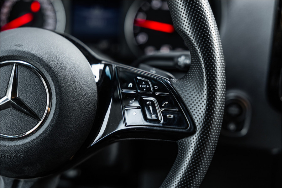 Mercedes-Benz Sprinter 317 1.9 CDI L2H2 | AMG | LED | CarPlay | Camera | Navigatie | Stoelverwarming | Cruise control | Dealer onderhouden | Lederen bekleding | Nieuwe APK | 12 maanden garantie | L2H2