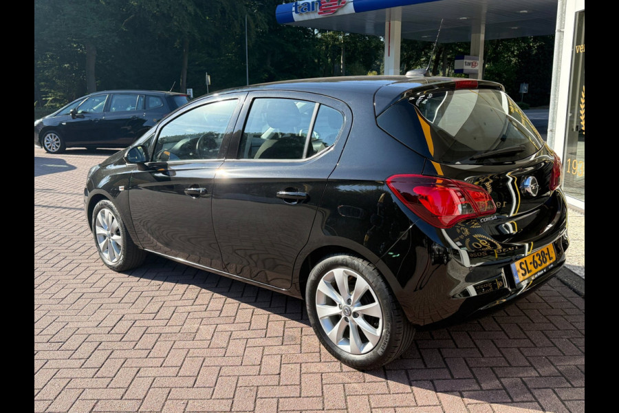 Opel Corsa 1.4 Active | Navigatie |