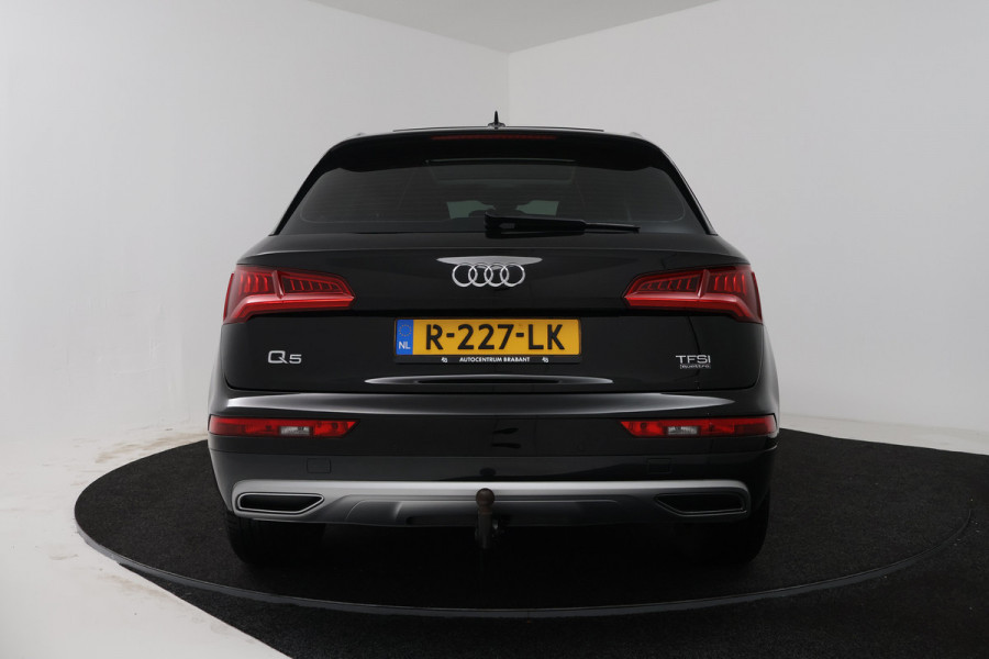 Audi Q5 2.0 TFSI quattro Sport Pro Line S (PANORAMADAK, TREKHAAK WEGKLAPBAAR, STOELVERWARMING, SFEERVERLICHTING)