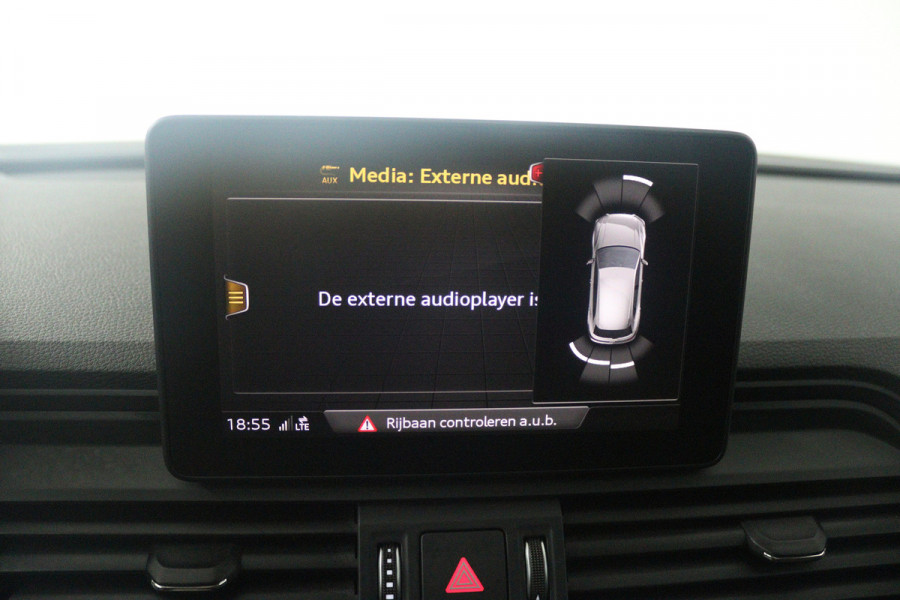 Audi Q5 2.0 TFSI quattro Sport Pro Line S (PANORAMADAK, TREKHAAK WEGKLAPBAAR, STOELVERWARMING, SFEERVERLICHTING)