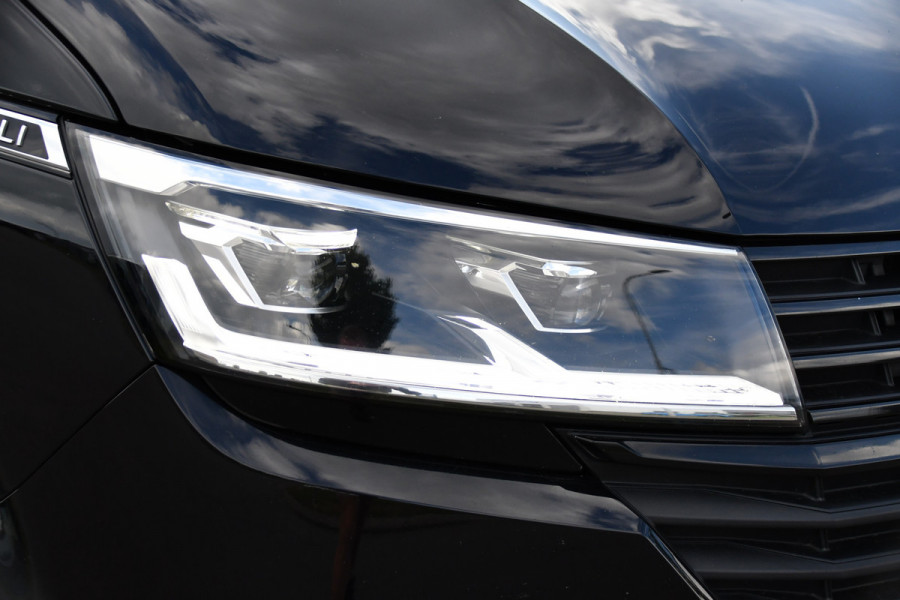 Volkswagen Transporter 2.0 TDI L2H1 30 DC Bulli Black Edition Adaptieve Cruise, Virtual, Camera, Carplay, Stoelverwarming, LED, 2 x Schuifdeur, Automaat, Trekhaak, Sensoren, Uniek!