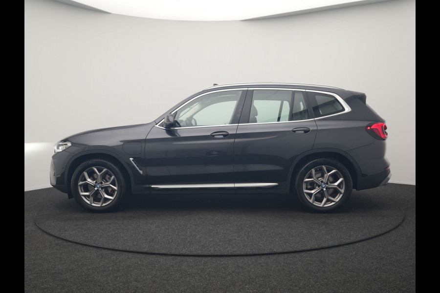 BMW X3 xDrive30e PHEV 293pk Dealer O.H | Panodak | 360 Camera | Adaptive Cruise | Head Up | Lederen Sportstoelen Verwarmd | Keyless | BLIS | Apple Carplay | Navigatie | Virtual | DAB | 19"L.M | Plug In Hybrid |