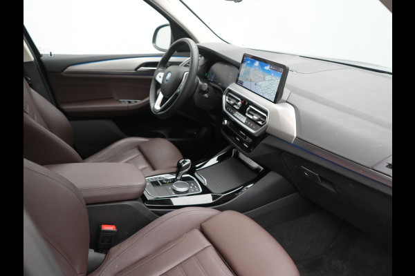 BMW X3 xDrive30e PHEV 293pk Dealer O.H | Panodak | 360 Camera | Adaptive Cruise | Head Up | Lederen Sportstoelen Verwarmd | Keyless | BLIS | Apple Carplay | Navigatie | Virtual | DAB | 19"L.M | Plug In Hybrid |