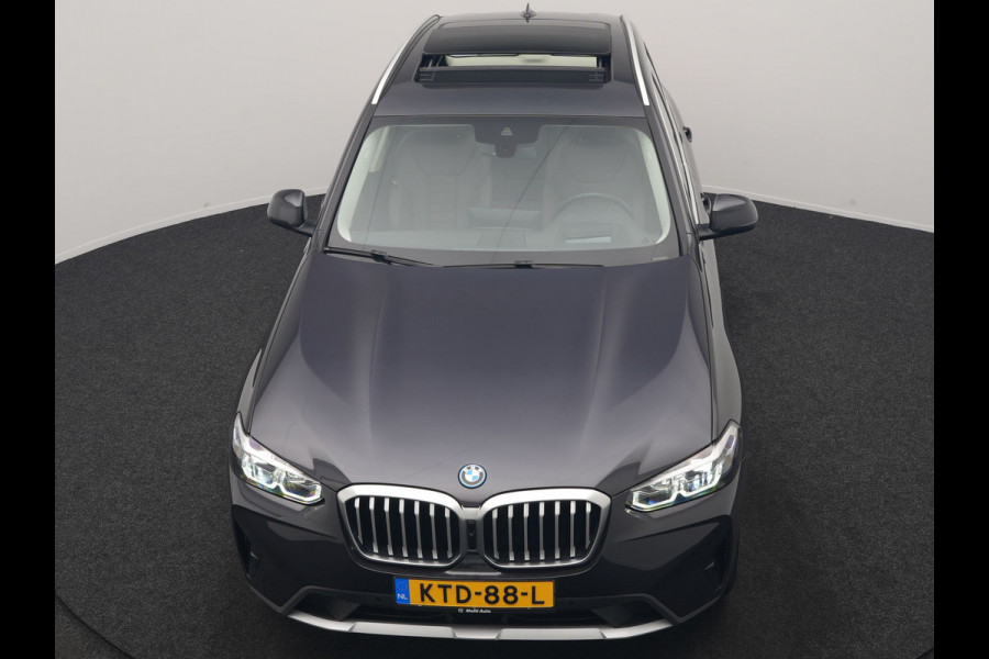 BMW X3 xDrive30e PHEV 293pk Dealer O.H | Panodak | 360 Camera | Adaptive Cruise | Head Up | Lederen Sportstoelen Verwarmd | Keyless | BLIS | Apple Carplay | Navigatie | Virtual | DAB | 19"L.M | Plug In Hybrid |