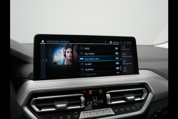 BMW X3 xDrive30e PHEV 293pk Dealer O.H | Panodak | 360 Camera | Adaptive Cruise | Head Up | Lederen Sportstoelen Verwarmd | Keyless | BLIS | Apple Carplay | Navigatie | Virtual | DAB | 19"L.M | Plug In Hybrid |
