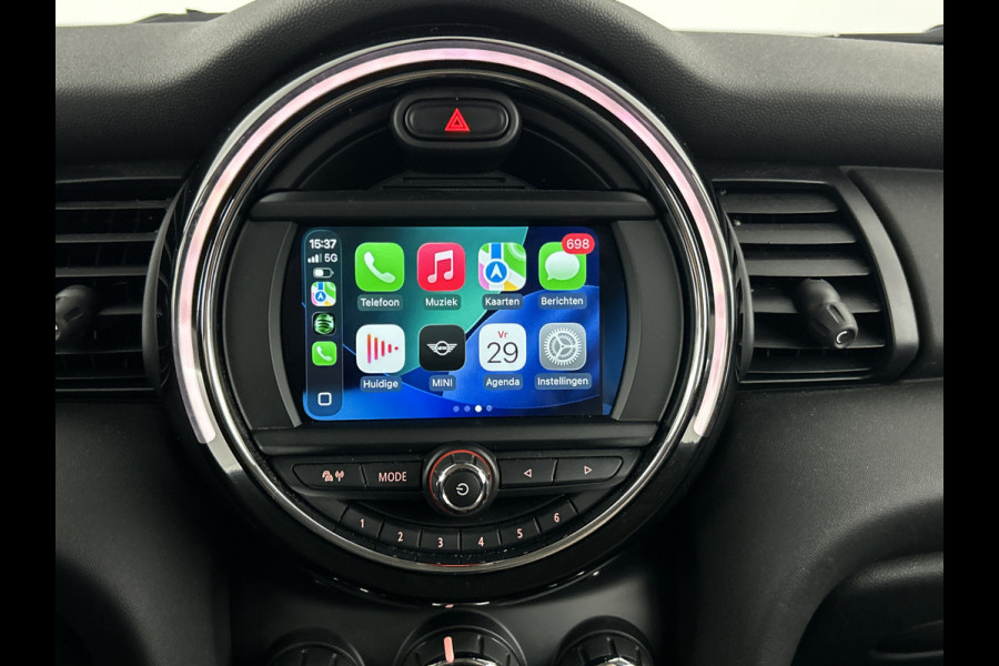 MINI Cooper 3-Drs 1.5 Essential Facelift Digital Cockpit/Carplay/Navi/Keyless entry/Park.sens