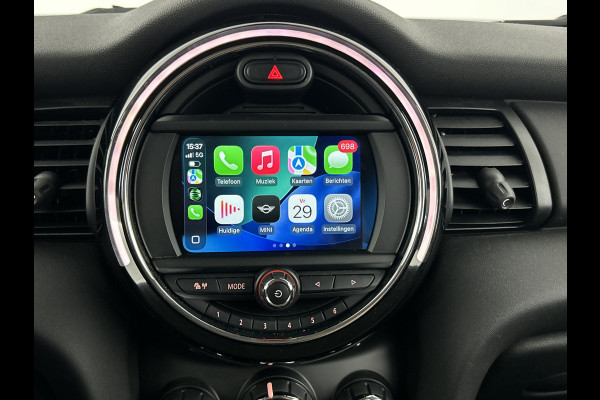 MINI Cooper 3-Drs 1.5 Essential Facelift Digital Cockpit/Carplay/Navi/Keyless entry/Park.sens