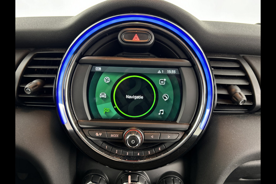MINI Cooper 3-Drs 1.5 Essential Facelift Digital Cockpit/Carplay/Navi/Keyless entry/Park.sens