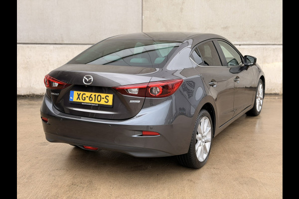 Mazda 3 Sedan 2.0 SkyActiv-G Leder HUD 18' Camera Keyless Navi Cruise Clima