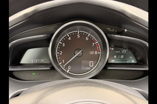 Mazda 3 Sedan 2.0 SkyActiv-G Leder HUD 18' Camera Keyless Navi Cruise Clima