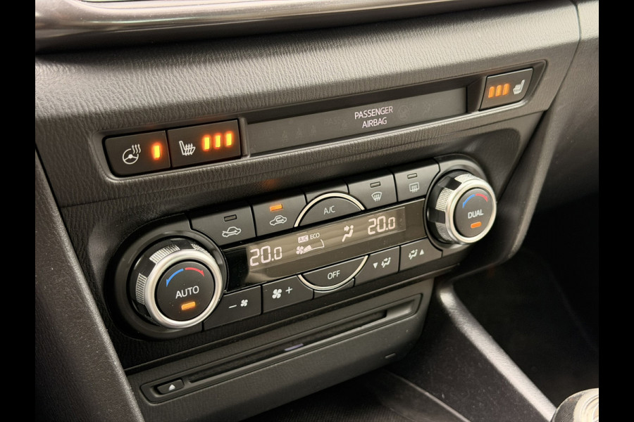 Mazda 3 Sedan 2.0 SkyActiv-G Leder HUD 18' Camera Keyless Navi Cruise Clima