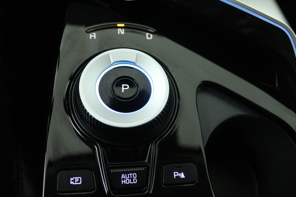 Kia Ev6 Plus Advanced 77.4 kWh (PANORAMADAK, STUUR-/STOELVERWARMING, SFEERVERLICHTING, MERIDIAN, EIGENAAR, MEMORY, AUTOPILOT)