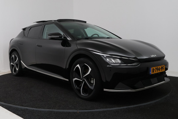 Kia Ev6 Plus Advanced 77.4 kWh (PANORAMADAK, STUUR-/STOELVERWARMING, SFEERVERLICHTING, MERIDIAN, EIGENAAR, MEMORY, AUTOPILOT)