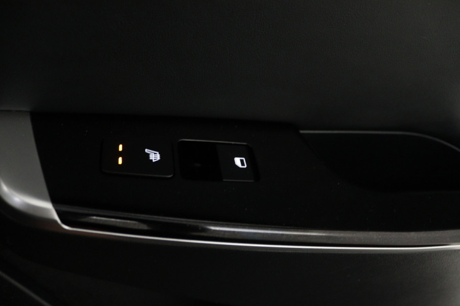 Kia Ev6 Plus Advanced 77.4 kWh (PANORAMADAK, STUUR-/STOELVERWARMING, SFEERVERLICHTING, MERIDIAN, EIGENAAR, MEMORY, AUTOPILOT)