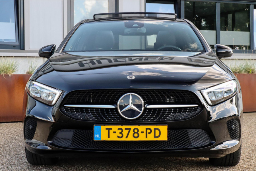 Mercedes-Benz A-Klasse 250 e Limousine Launch Sport Edition 8G Automaat 218pk! 1e|Panoramadak|Widescreen|LED|Leder|Burmester|Sfeer