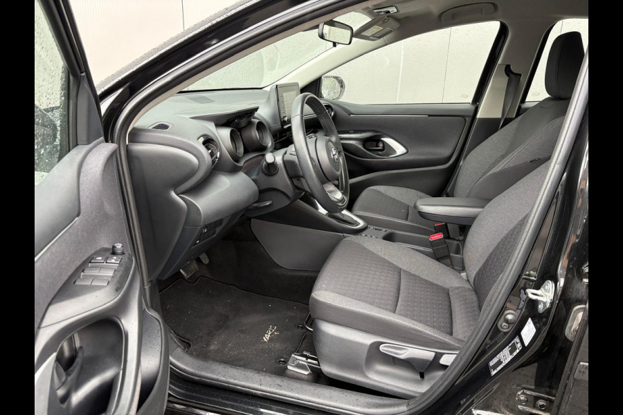 Toyota Yaris 1.5i Full-Hybrid 116PK Dynamic Carplay-android/Camera/Adapt.-cruise/Stoelverwarming
