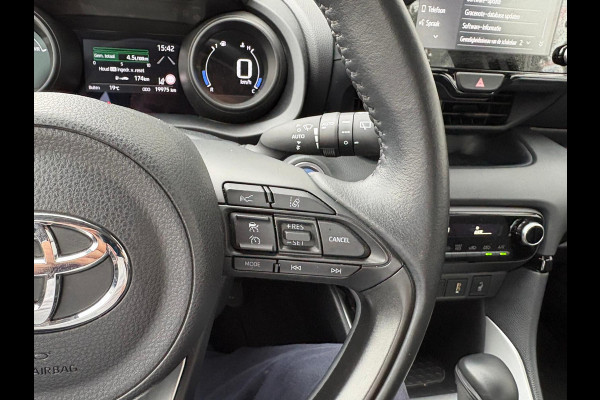 Toyota Yaris 1.5i Full-Hybrid 116PK Dynamic Carplay-android/Camera/Adapt.-cruise/Stoelverwarming