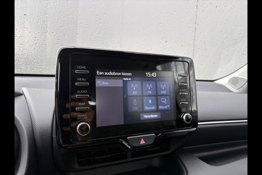 Toyota Yaris 1.5i Full-Hybrid 116PK Dynamic Carplay-android/Camera/Adapt.-cruise/Stoelverwarming