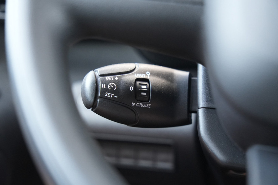 Citroën Berlingo 1.5 BlueHDI Club 100pk - Cruise - Airco - Bluetooth - Vloerplaat - Rijklaar