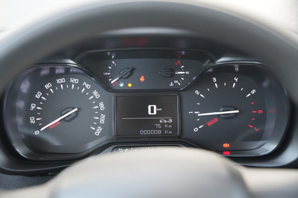 Citroën Berlingo 1.5 BlueHDI Club 100pk - Cruise - Airco - Bluetooth - Vloerplaat - Rijklaar