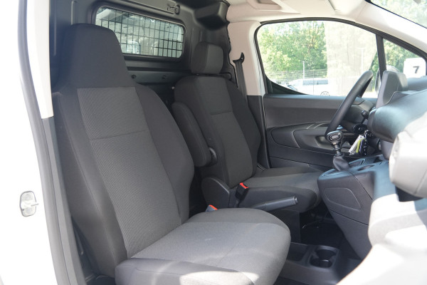 Citroën Berlingo 1.5 BlueHDI Club 100pk - Cruise - Airco - Bluetooth - Vloerplaat - Rijklaar