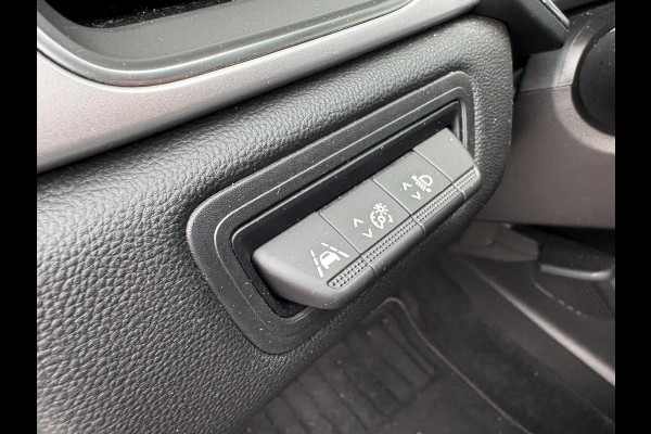 Renault Captur 90PK TCe Intens Trekhaak/Navigatie/Camera/Keyfree