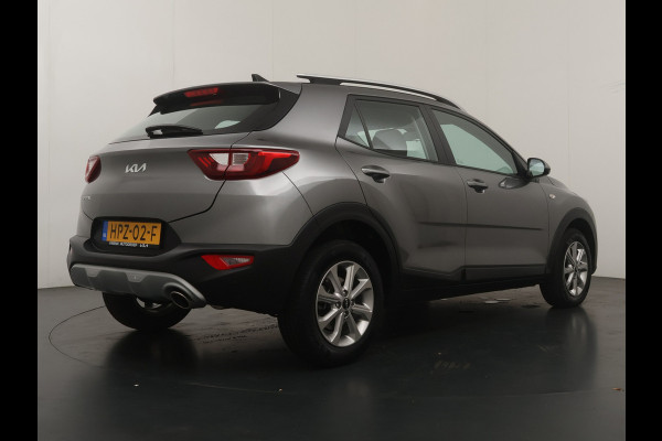 Kia Stonic 1.0 T-GDi MHEV DynamicLine - Apple Carplay/ Android Auto - Cruise Control - Airco - Achteruitrijcamera - - Fabrieksgarantie tot 04-2032