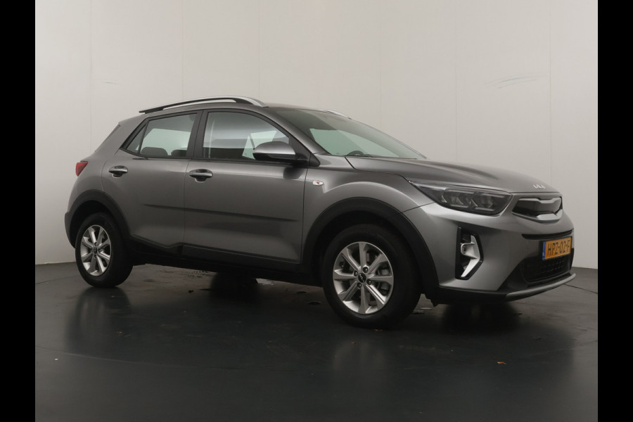 Kia Stonic 1.0 T-GDi MHEV DynamicLine - Apple Carplay/ Android Auto - Cruise Control - Airco - Achteruitrijcamera - - Fabrieksgarantie tot 04-2032