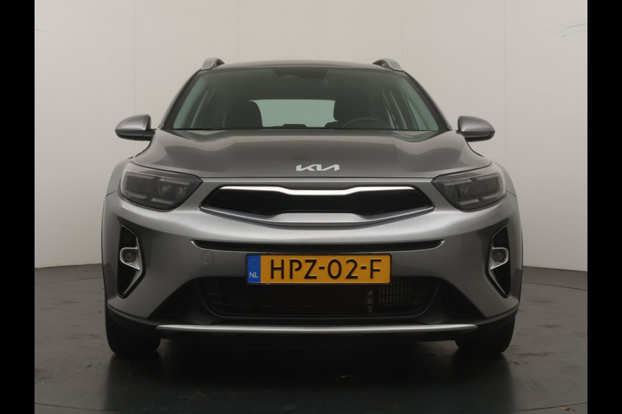 Kia Stonic 1.0 T-GDi MHEV DynamicLine - Apple Carplay/ Android Auto - Cruise Control - Airco - Achteruitrijcamera - - Fabrieksgarantie tot 04-2032