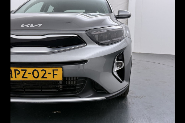 Kia Stonic 1.0 T-GDi MHEV DynamicLine - Apple Carplay/ Android Auto - Cruise Control - Airco - Achteruitrijcamera - - Fabrieksgarantie tot 04-2032