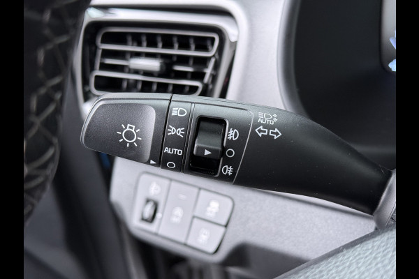 Kia Stonic 1.0 T-GDi MHEV DynamicLine - Apple Carplay/ Android Auto - Cruise Control - Airco - Achteruitrijcamera - - Fabrieksgarantie tot 04-2032