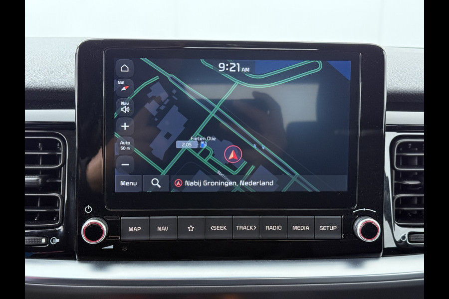 Kia Stonic 1.0 T-GDi MHEV DynamicLine - Apple Carplay/ Android Auto - Cruise Control - Airco - Achteruitrijcamera - - Fabrieksgarantie tot 04-2032