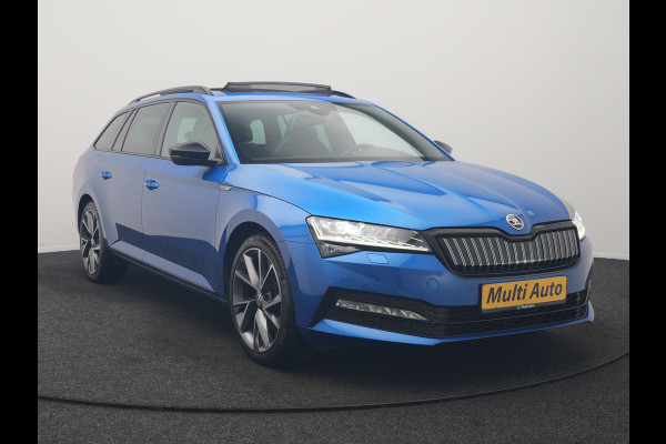 Škoda Superb Combi 1.4 TSI iV Sportline PHEV 218pk Dealer O.H | Panodak | Adaptive Cruise | Camera | Crystal LED | Alcantara Sportstoelen Memory & Verwarmd | Keyless | Apple Carplay | Virtual | Navigatie | DAB | 19"L.M |