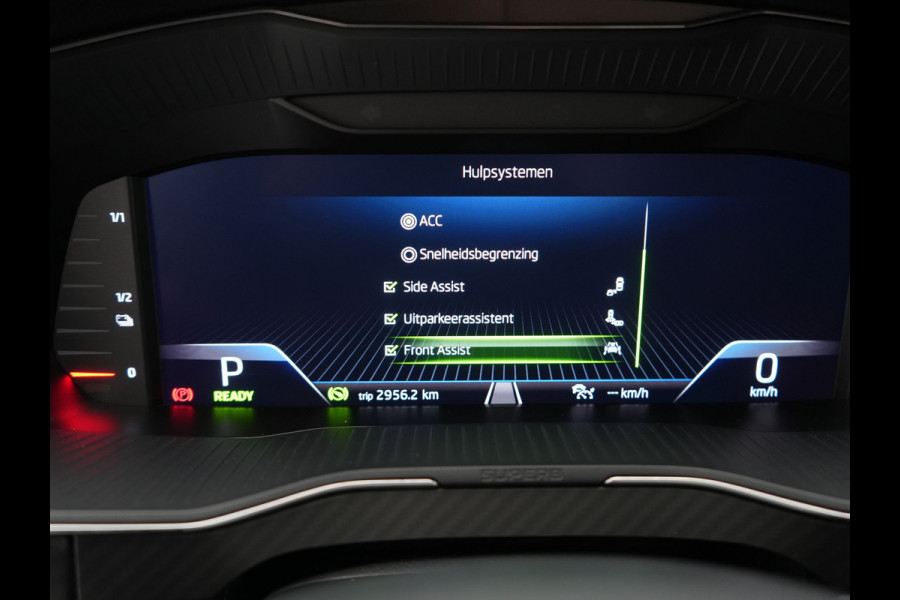 Škoda Superb Combi 1.4 TSI iV Sportline PHEV 218pk Dealer O.H | Panodak | Adaptive Cruise | Camera | Crystal LED | Alcantara Sportstoelen Memory & Verwarmd | Keyless | Apple Carplay | Virtual | Navigatie | DAB | 19"L.M |