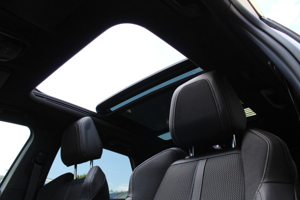 Peugeot 3008 1.6 HYbrid 225 GT 96% SOH | Panoramadak | Led | Navigatie | Winterpack
