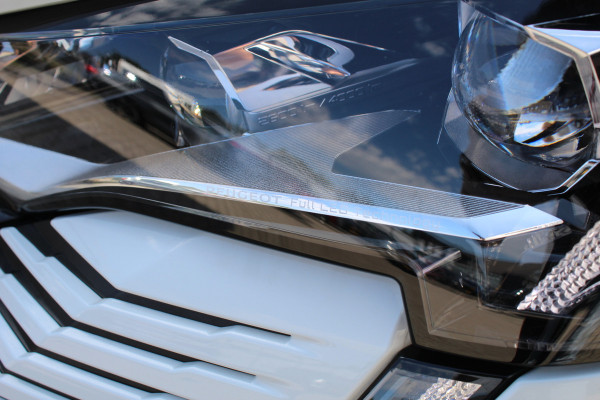 Peugeot 3008 1.6 HYbrid 225 GT 96% SOH | Panoramadak | Led | Navigatie | Winterpack