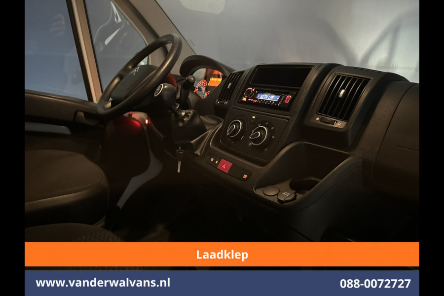 Citroën Jumper 2.2 BlueHDi 141pk Bakwagen 436cm Lang Laadklep Euro6 Airco | 1075kg laadvermogen Bijrijdersbank
